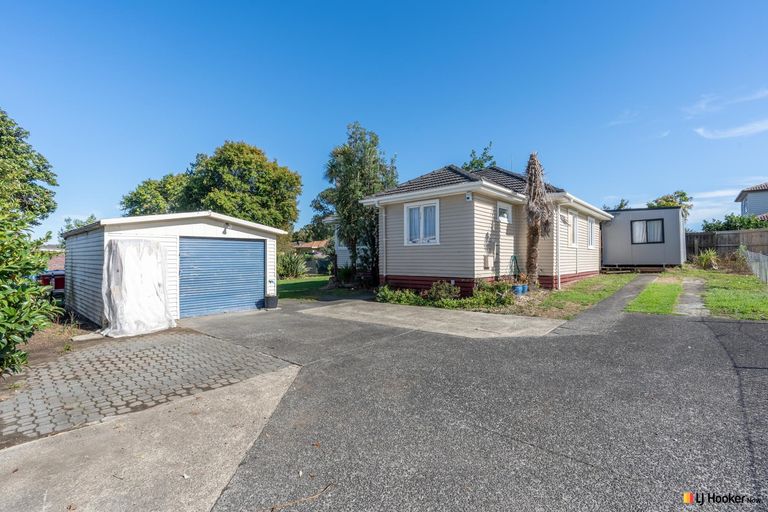 Photo of property in 34 Old Wairoa Road, Papakura, 2110