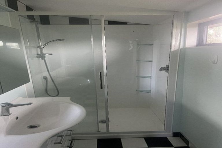Photo of property in 103 Waikawa Beach Road, Manakau, Levin, 5573