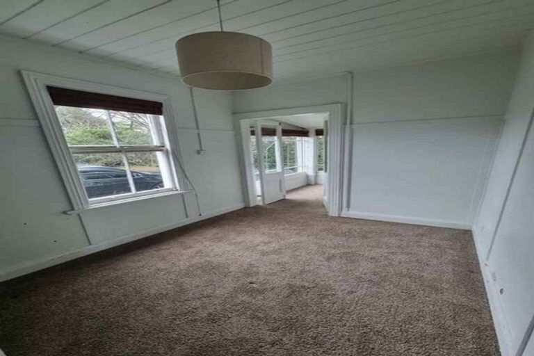 Photo of property in 18a Annandale Street, Lynmouth, New Plymouth, 4310