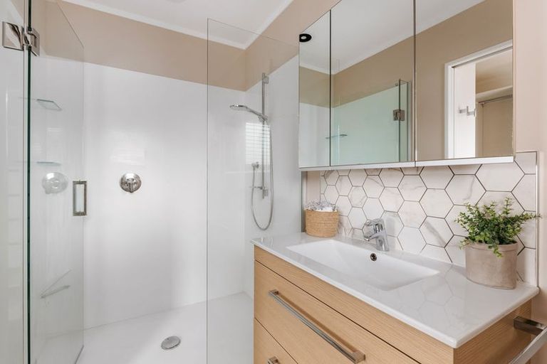 Photo of property in 5 Waterview Terrace, Omokoroa, 3114