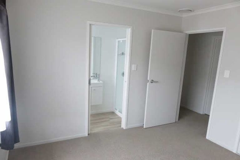 Photo of property in 24u2 Lorne Street, Melville, Hamilton, 3206