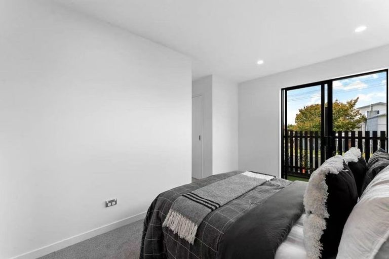 Photo of property in 7/12 Statesman Street, Henderson, Auckland, 0612