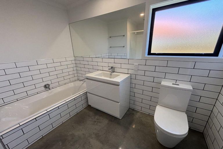 Photo of property in 12 Maxwell Avenue, Durie Hill, Whanganui, 4500