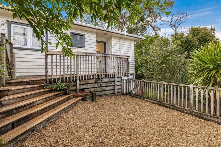 Photo of property in 13a Kinvig Place, Ranui, Auckland, 0612
