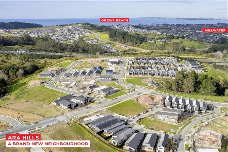 Photo of property in 14 Aquamarine Avenue, Wainui, 0992