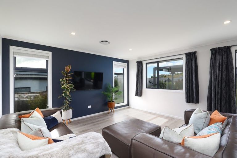 Photo of property in 66 Katania Heights, Brightwater, 7022