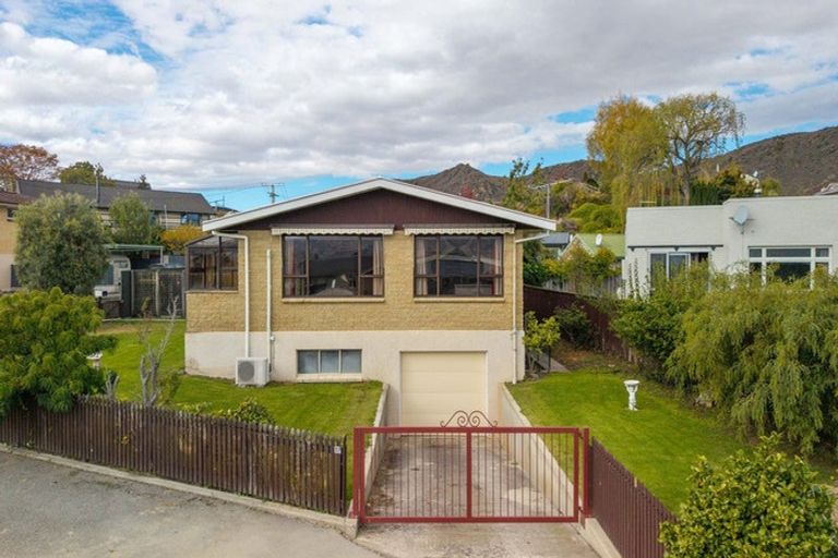 Photo of property in 17 Fox Street, Alexandra, 9320