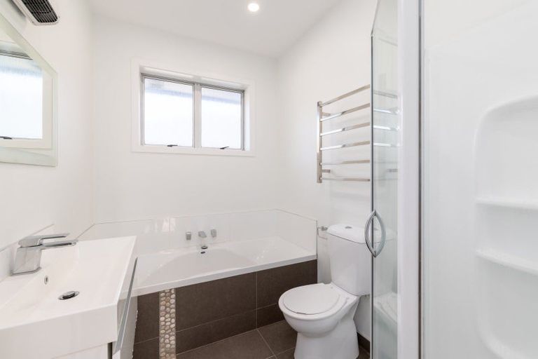 Photo of property in 125 Centaurus Road, Huntsbury, Christchurch, 8022