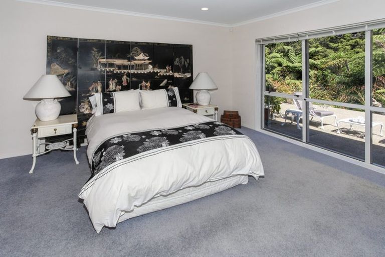 Photo of property in 21 Kinnard Lane, Totara Park, Auckland, 2019