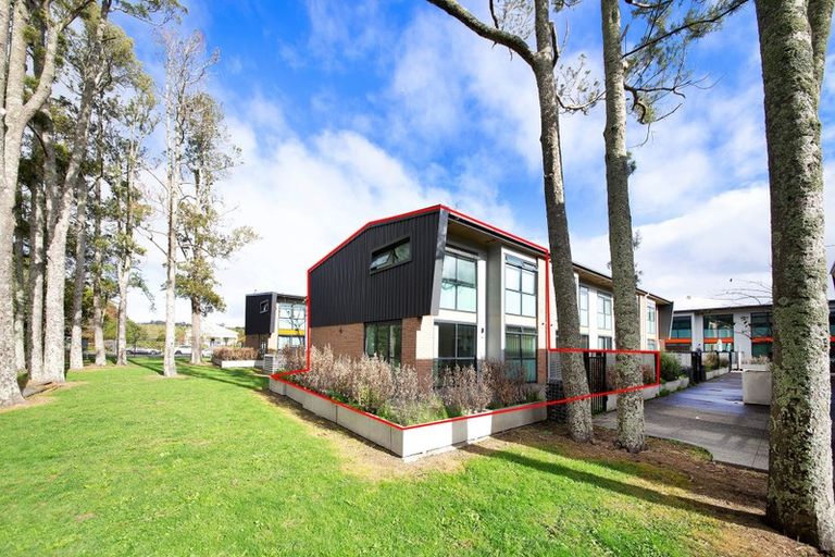 Photo of property in 9/182 Flat Bush School Road, Flat Bush, Auckland, 2019