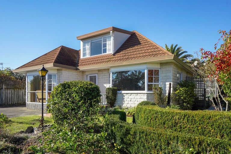 Photo of property in 2/137 Queen Street, Richmond, 7020