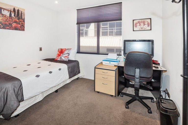 Photo of property in 13/48 Marine Parade, Mount Maunganui, 3116