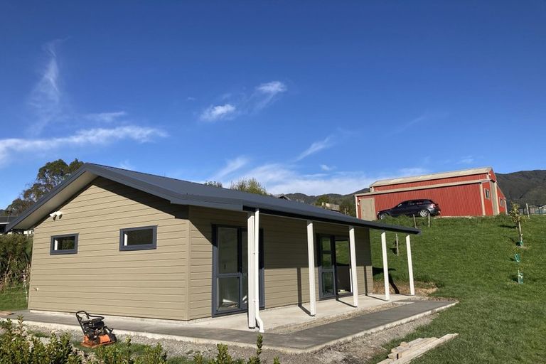 Photo of property in 167c Parkes Line Road, Maymorn, Upper Hutt, 5018