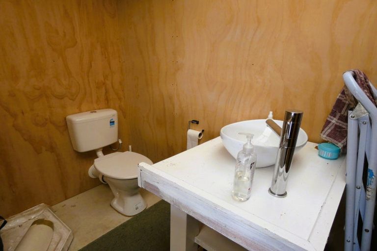 Photo of property in 71d Alma Road, Westport, 7892