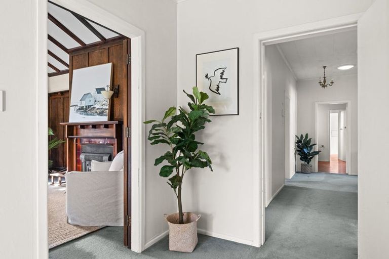 Photo of property in 112 Davis Street, Saint Leonards, Hastings, 4120