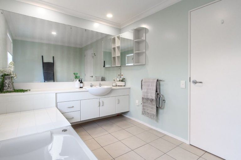 Photo of property in 7/38 Percival Avenue, Matua, Tauranga, 3110