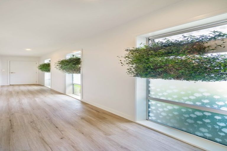 Photo of property in 96 Pohutukawa Parade, Riverhead, 0820