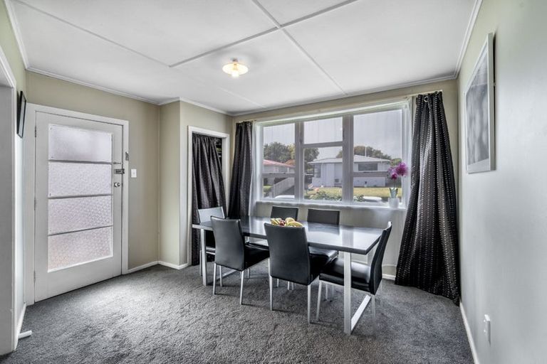 Photo of property in 52 Conway Crescent, Glengarry, Invercargill, 9810