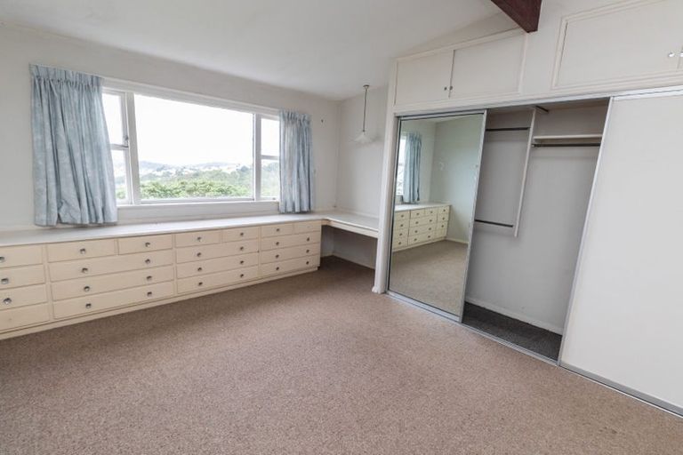 Photo of property in 32 Highbury Road, Highbury, Wellington, 6012