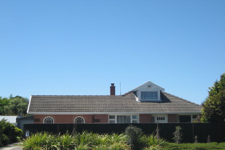 Photo of property in 9 Masham Road, Broomfield, Christchurch, 8042