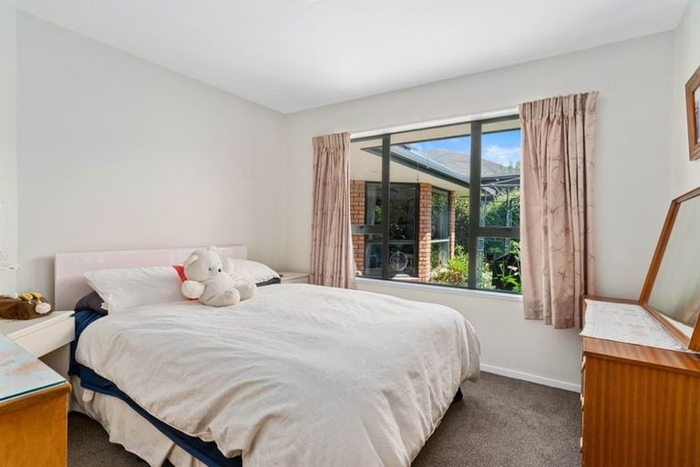 Photo of property in 54 Meadowstone Drive, Wanaka, 9305