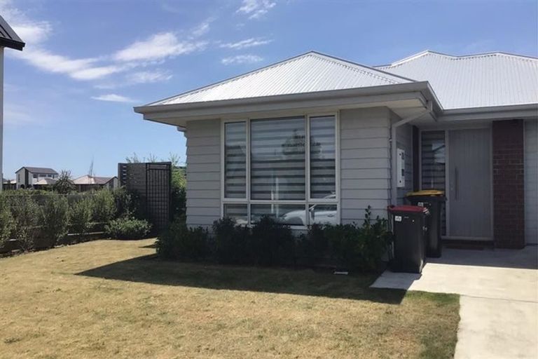 Photo of property in 10 Wiersma Lane, Wigram, Christchurch, 8025