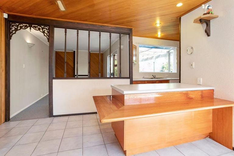 Photo of property in 1/18a Richards Avenue, Forrest Hill, Auckland, 0620