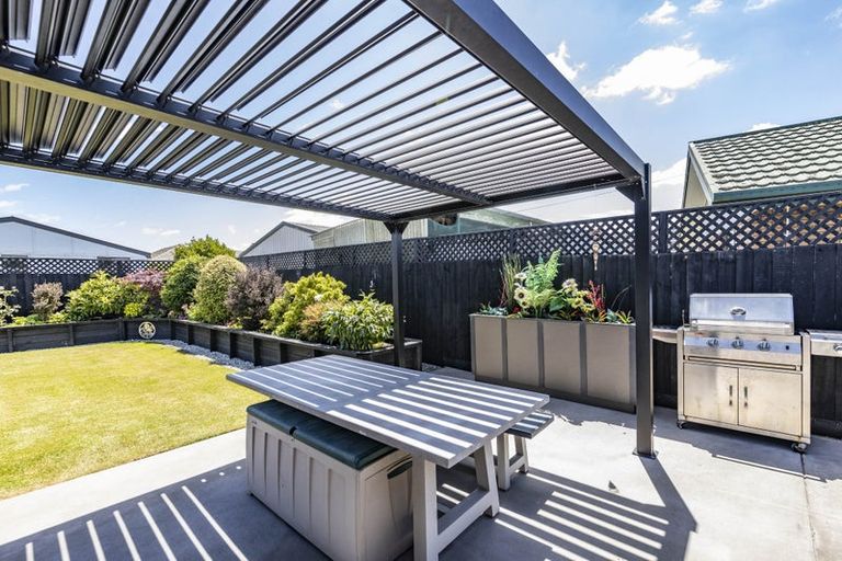 Photo of property in 37 Hills Street, Kaiapoi, 7630