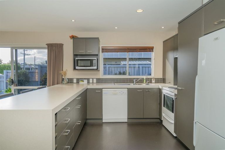 Photo of property in 1 Kenneth Avenue, Whitianga, 3510