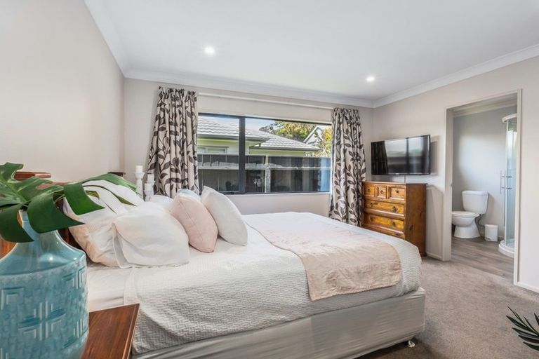 Photo of property in 27a Moonsail Drive, Whitby, Porirua, 5024