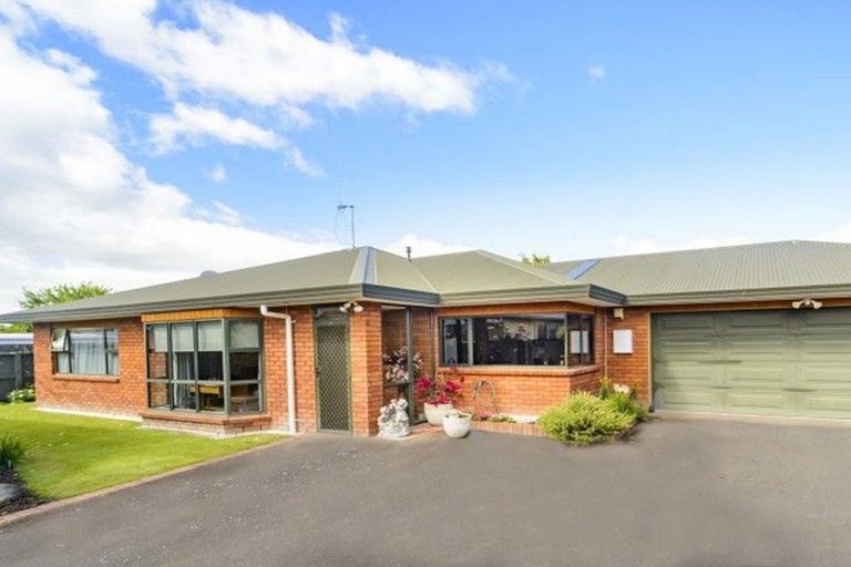Photo of property in 87 Mcgregor Street, Milson, Palmerston North, 4414