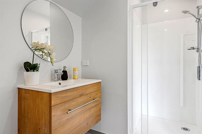 Photo of property in 4/32 Frederick Street, Waltham, Christchurch, 8011