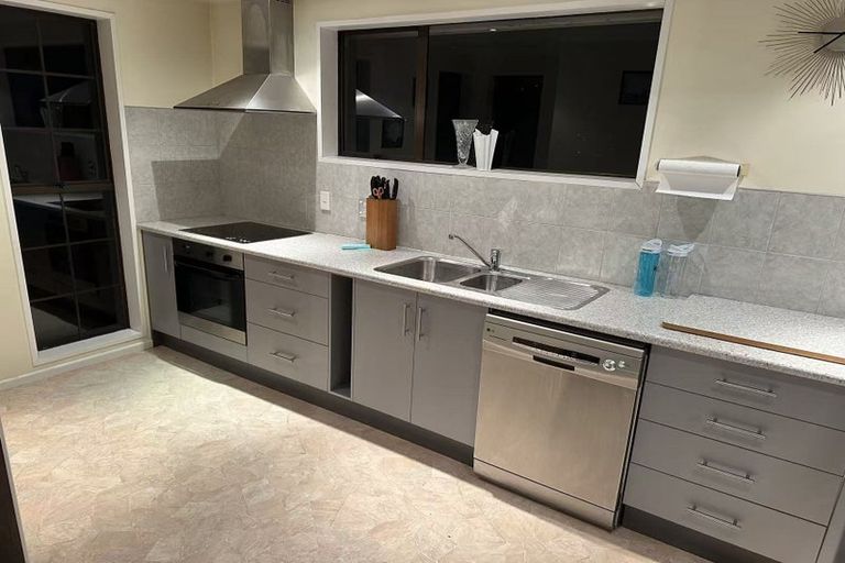 Photo of property in 100 London Street, Dunedin Central, Dunedin, 9016