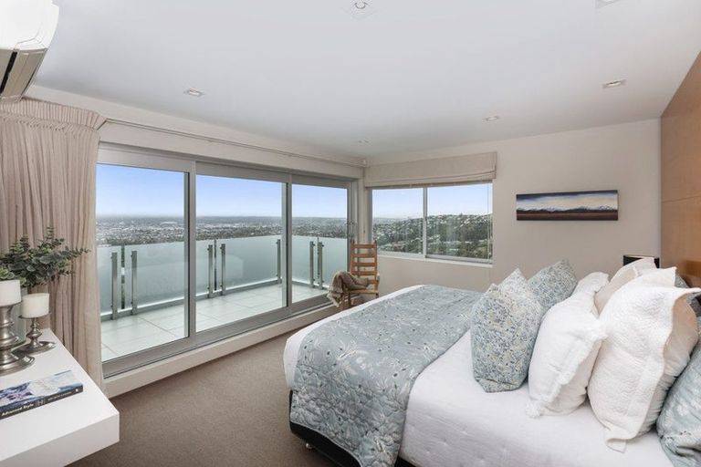 Photo of property in 50 Longhurst Terrace, Cashmere, Christchurch, 8022