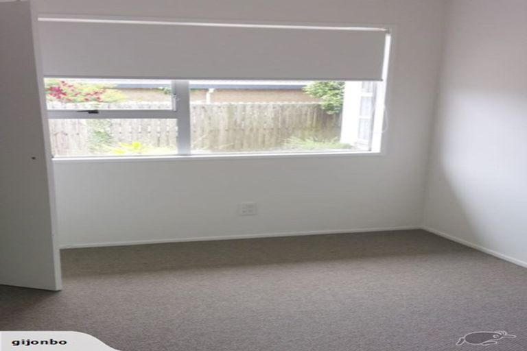 Photo of property in 129 Settlement Road, Papakura, 2110