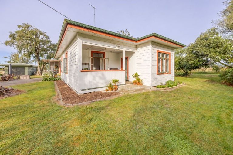 Photo of property in 97 Matheson Road, Tikokino, 4274