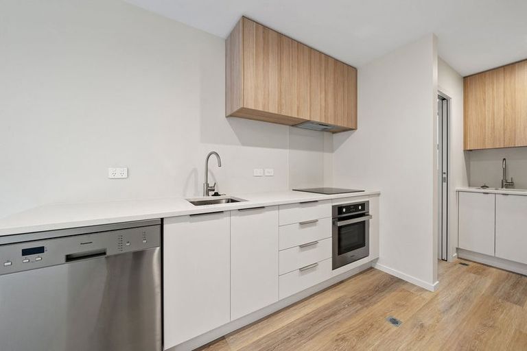 Photo of property in 4/91 Oxford Terrace, Epuni, Lower Hutt, 5011