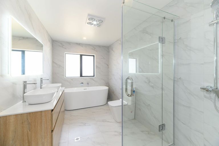 Photo of property in 5 Kate Duncan Drive, Swanson, 0614