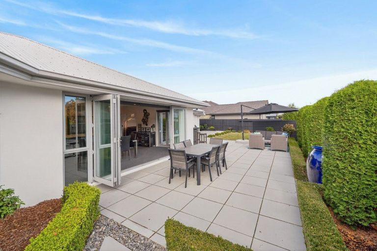 Photo of property in 5 Reka Street, Parklands, Christchurch, 8083