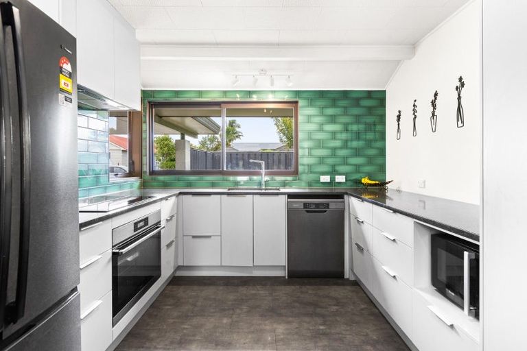 Photo of property in 219 Guppy Road, Taradale, Napier, 4112