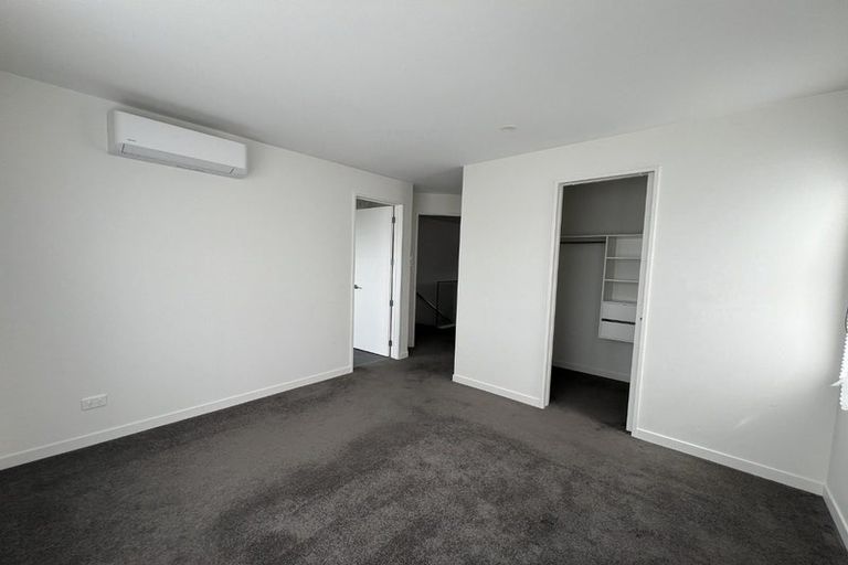 Photo of property in 30 Monstedt Terrace, Windsor Park, Auckland, 0632
