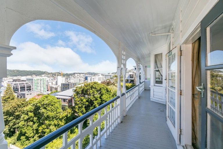 Photo of property in 219u3 The Terrace, Wellington Central, Wellington, 6011