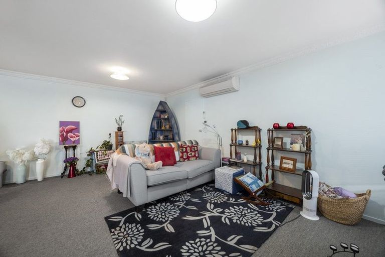 Photo of property in 11unit Mckee Avenue, Fenton Park, Rotorua, 3010