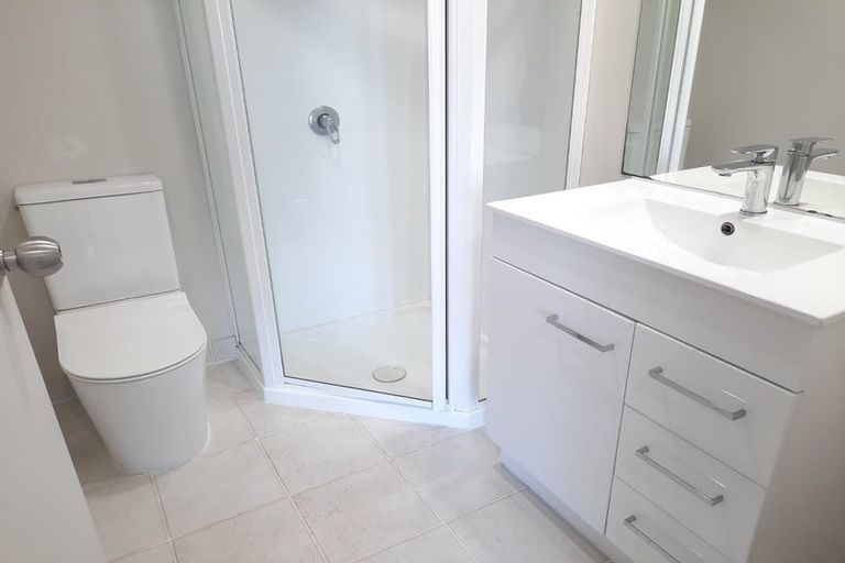 Photo of property in 3j/10 Crown Lynn Place, New Lynn, Auckland, 0600