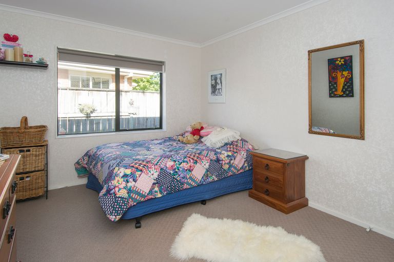 Photo of property in 1 Kochia Avenue, Pyes Pa, Tauranga, 3112