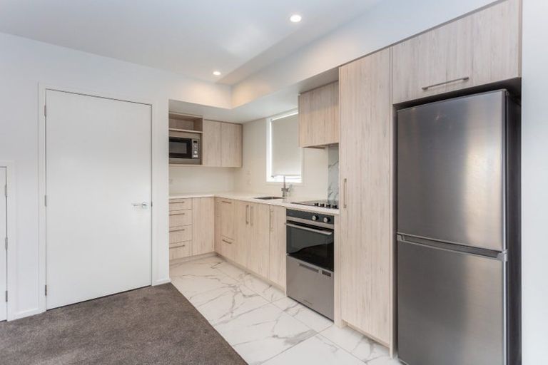 Photo of property in 2/257 Armagh Street, Christchurch Central, Christchurch, 8011