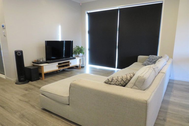 Photo of property in 13 Te Aho Matua Road, Hobsonville, Auckland, 0616