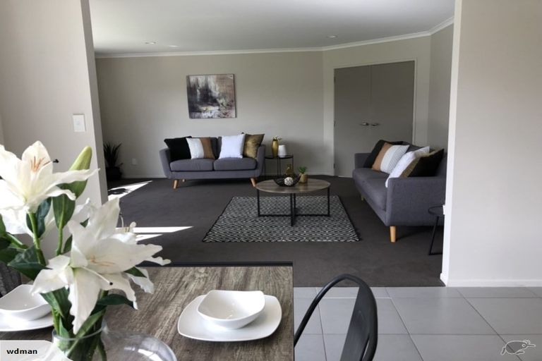 Photo of property in 2 Sophies Way, Papamoa Beach, Papamoa, 3118