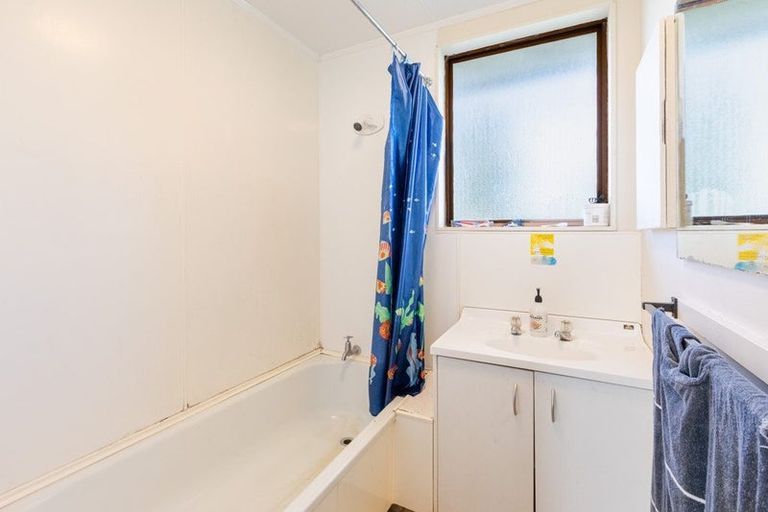 Photo of property in 21 Amundsen Avenue, Flaxmere, Hastings, 4120