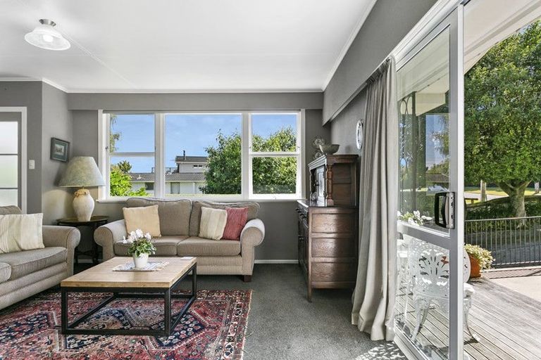 Photo of property in 79 Taupo View Road, Taupo, 3330